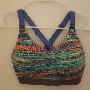 Victoria's secret sports bra 32DD